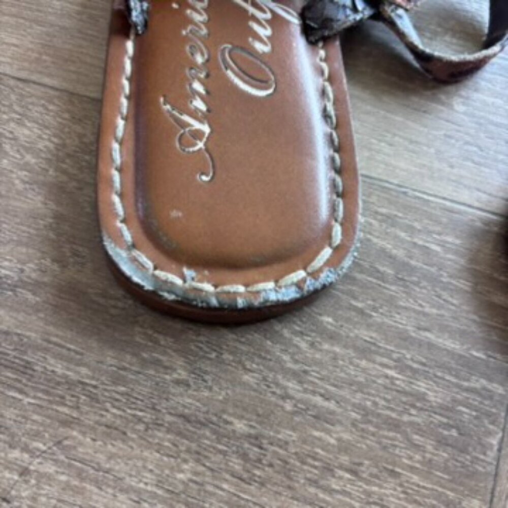 American Eagle Outfitters Leopard Buckle Thong Sandals. - Picture 6 of 9